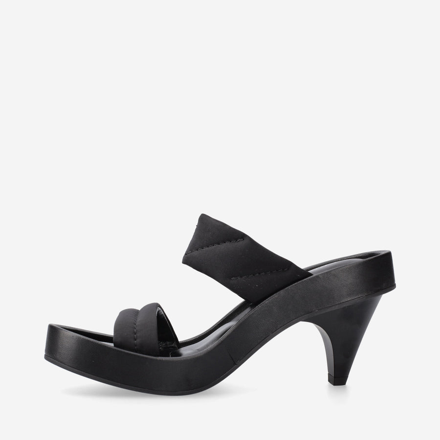 Premiata Sandali Sun in tessuto M6752A Moda