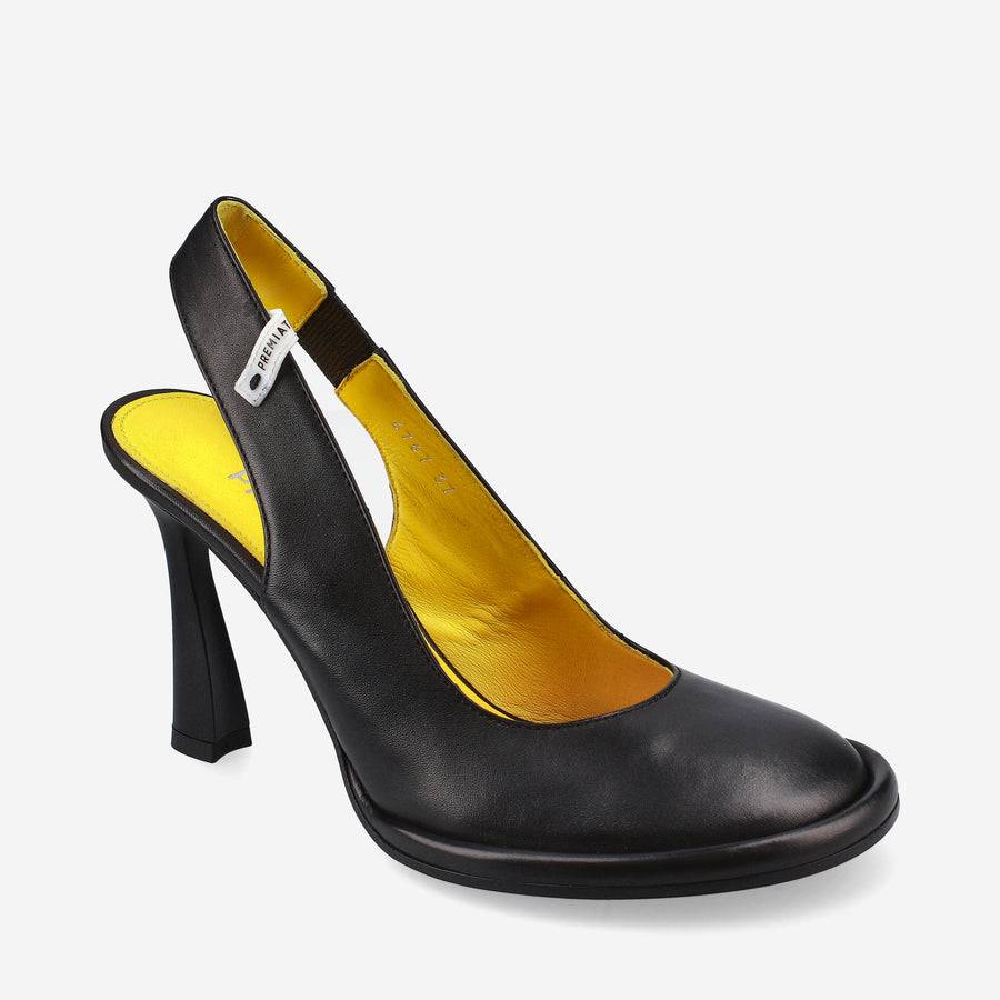 Premiata Chanel M6767A in pelle Pezzi Unici