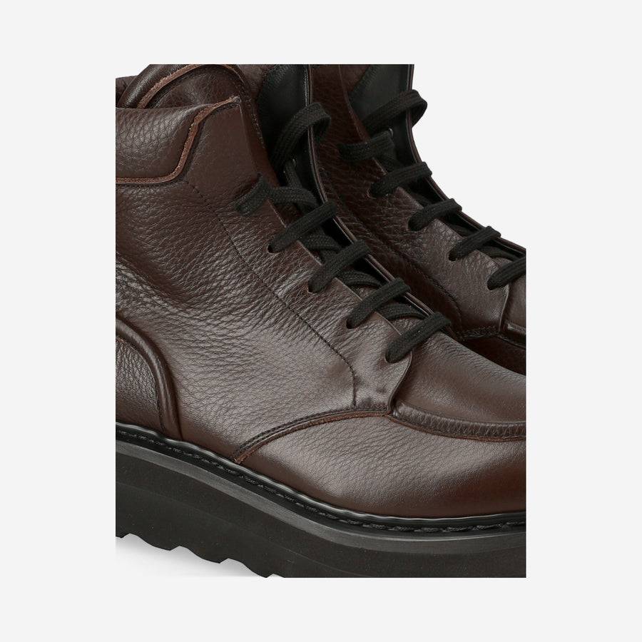 Premiata Stivaletti Cal 32130I in pelle In Vendita