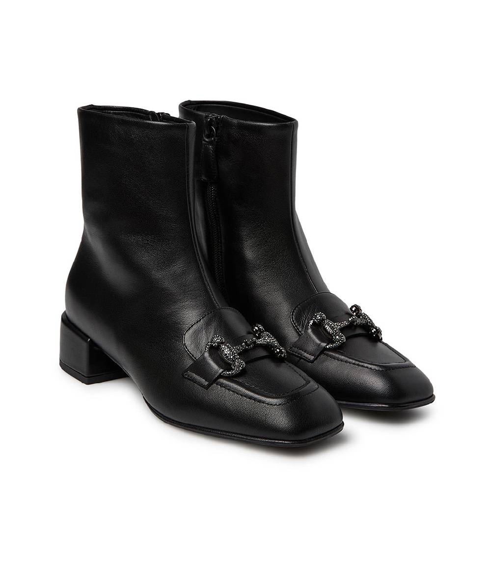 Loriblu Stivaletto in nappa nero con morsetto gioiello In Linea