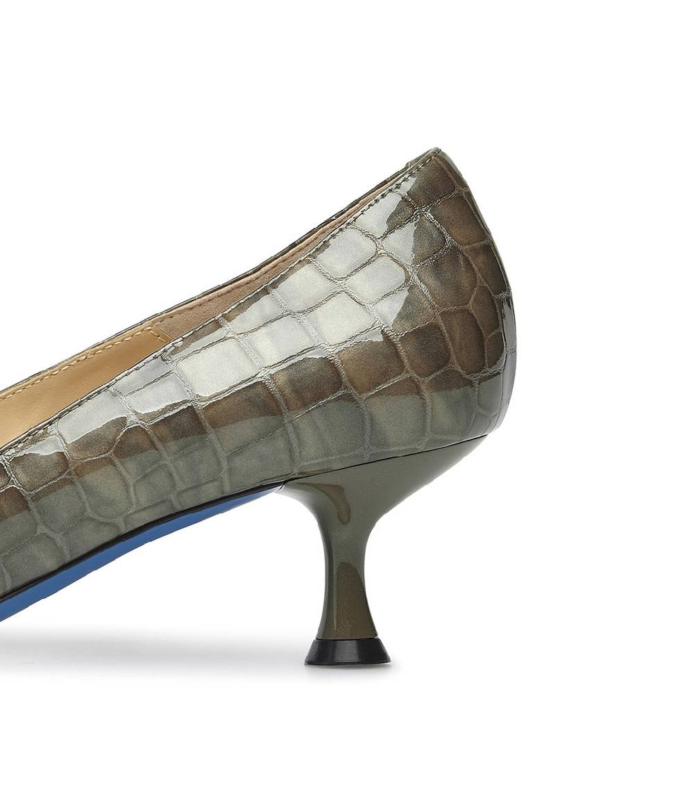 Loriblu Decollete' in vernice testurizzata fango Moda