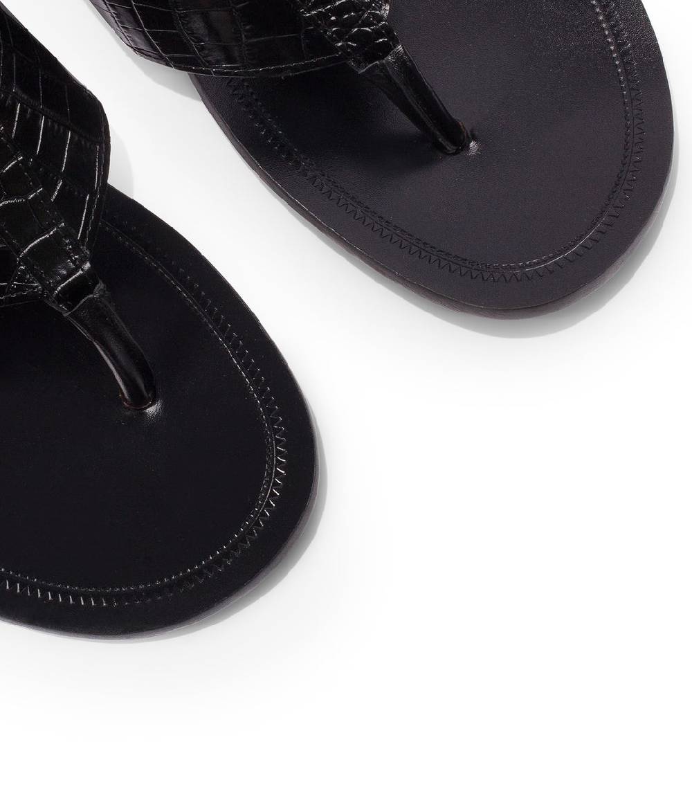 Loriblu Sandali infradito in pelle nera I Più Venduti