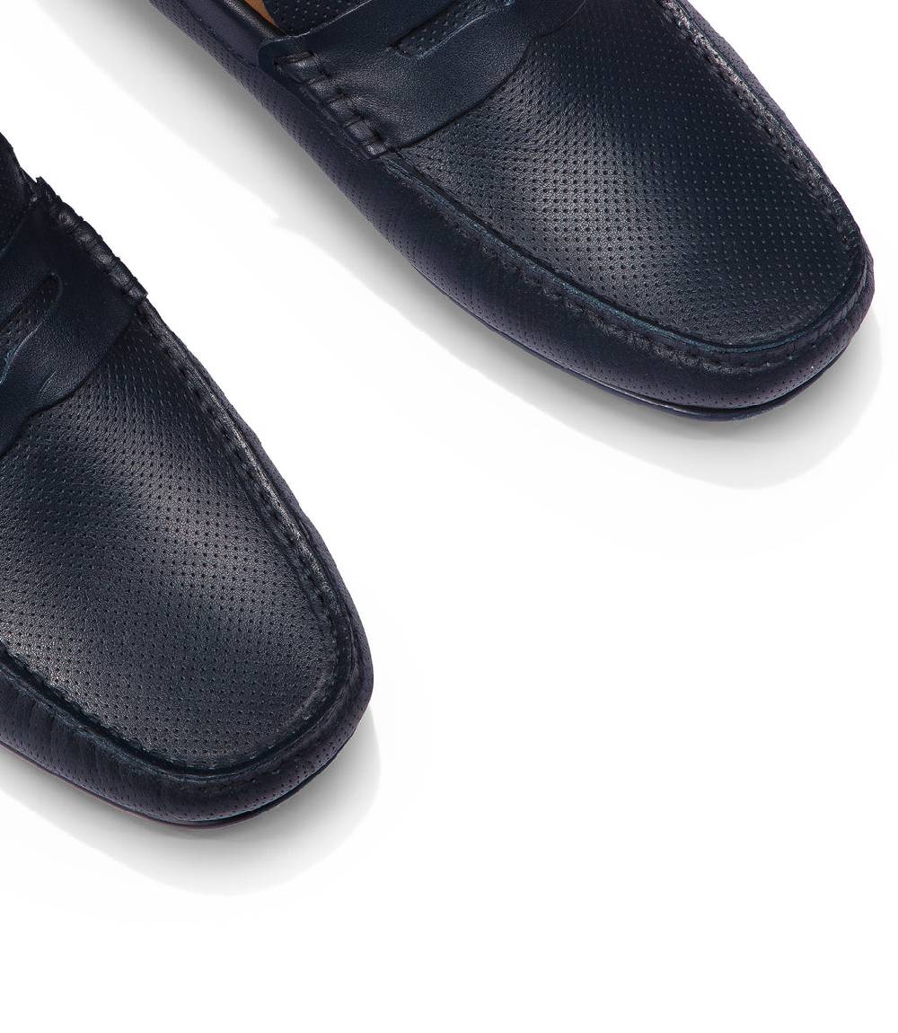 Loriblu Mocassini in nappa traforata blu scuro 2025