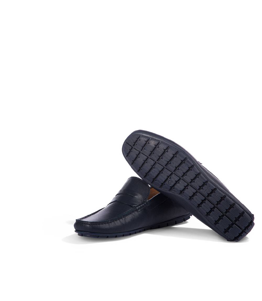 Loriblu Mocassini in nappa traforata blu scuro 2025