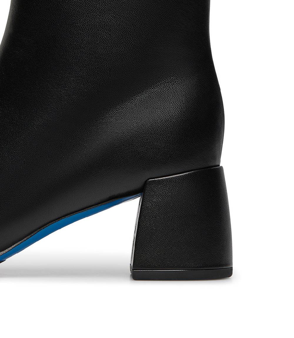 Loriblu Stivaletto nappa nero con punta in vernice Acquista Ora