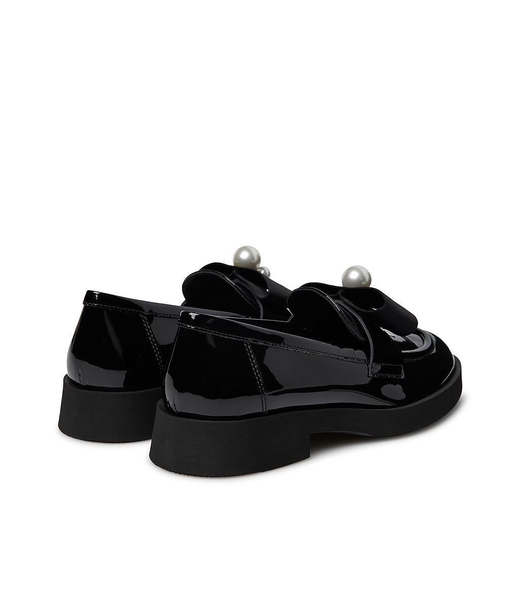 Loriblu Mocassino in vernice nera con gros-grain e perle In Vendita