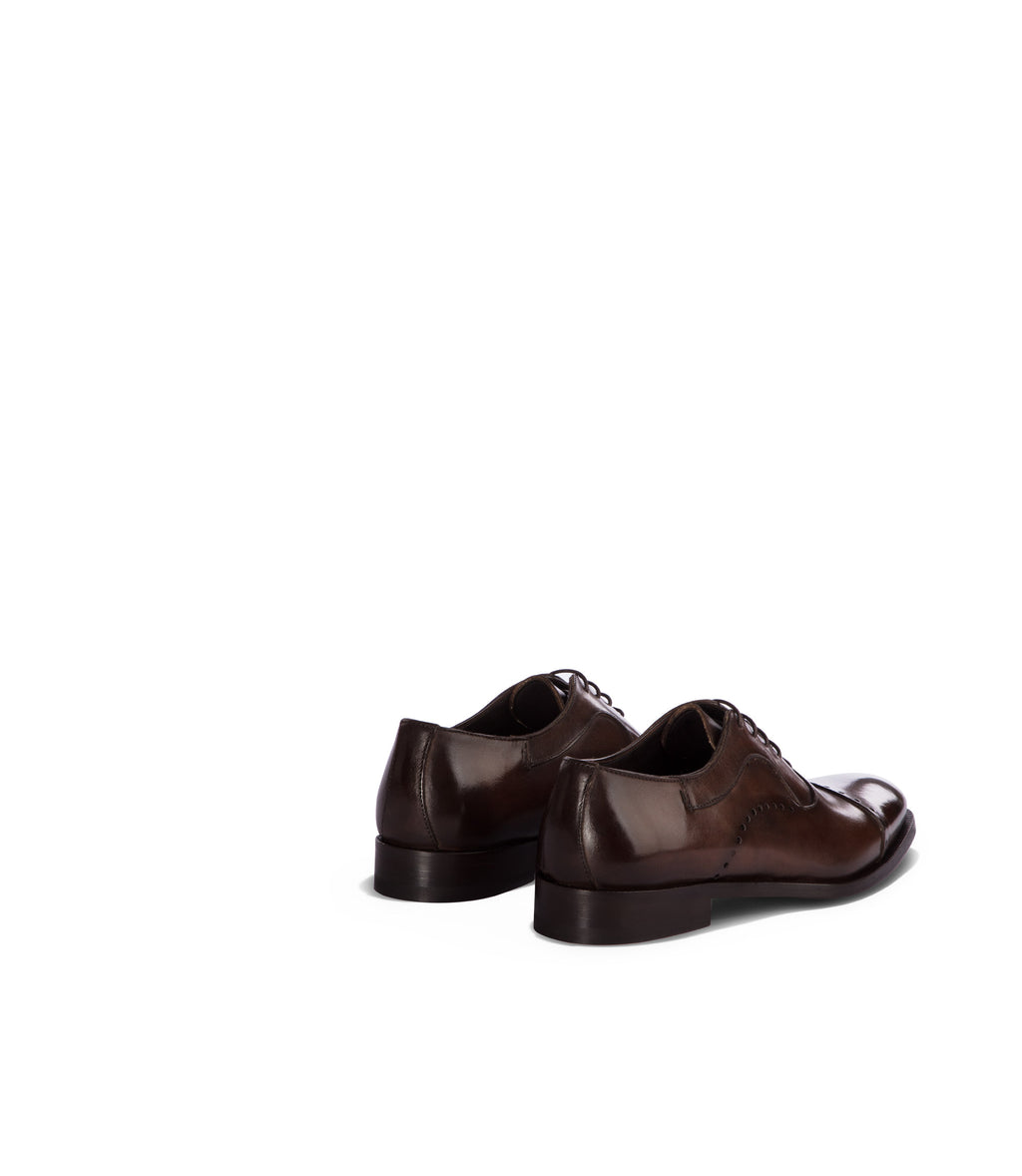 Loriblu Oxford in pelle marrone brogue Negozio