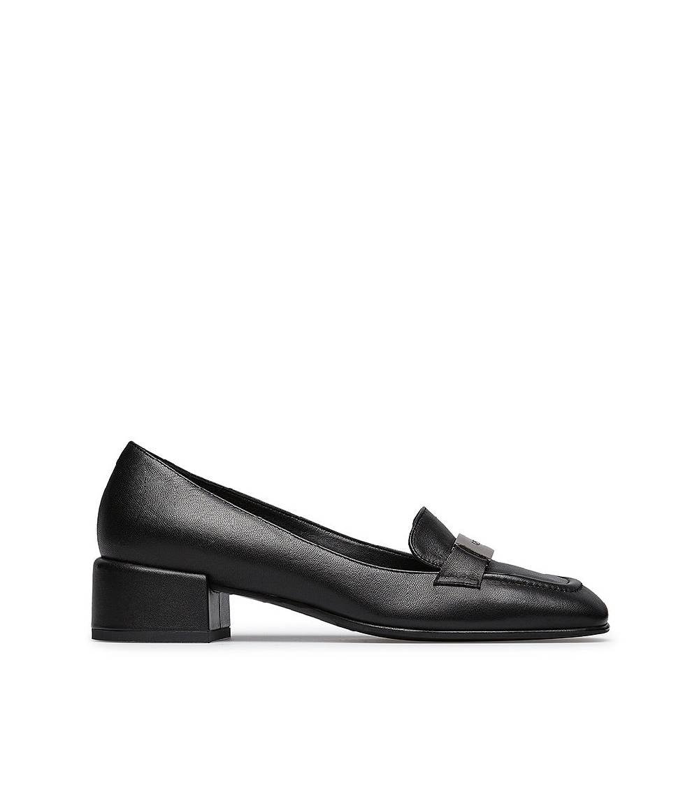 Loriblu Mocassini in nappa nera con placca logo
