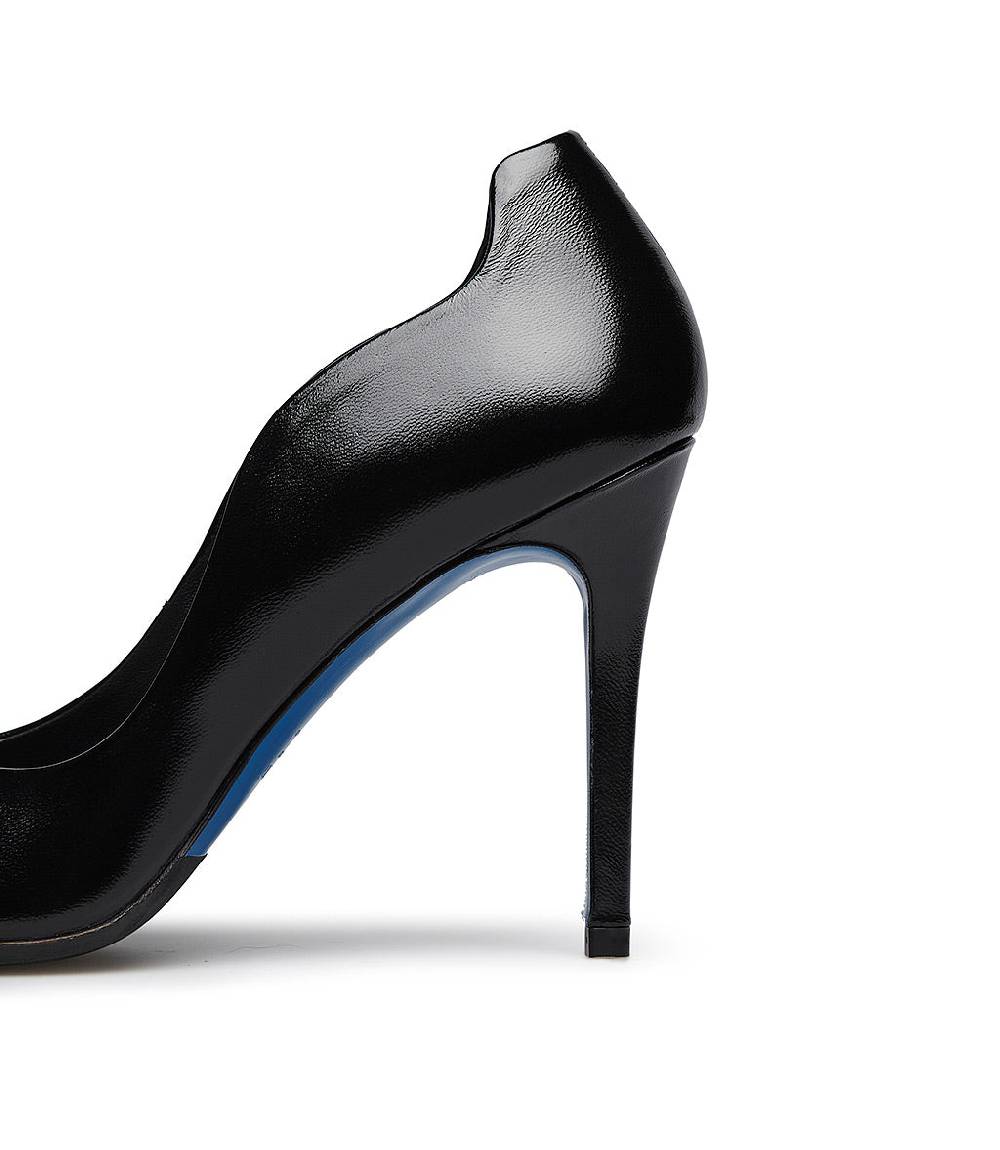 Loriblu Décolleté onda in pelle lucida nera Offerta