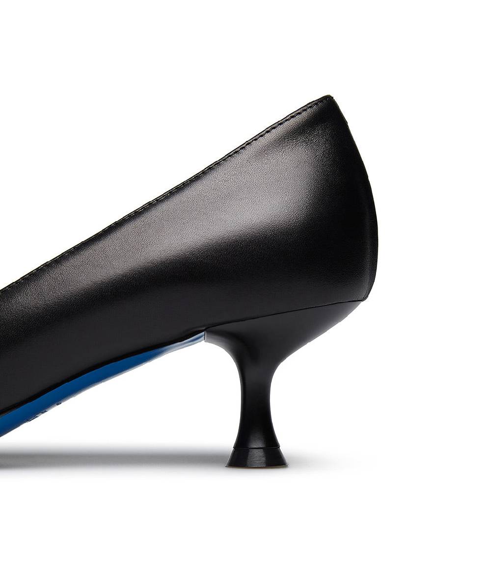 Loriblu Décolleté in nappa nera con cinturini Qualità