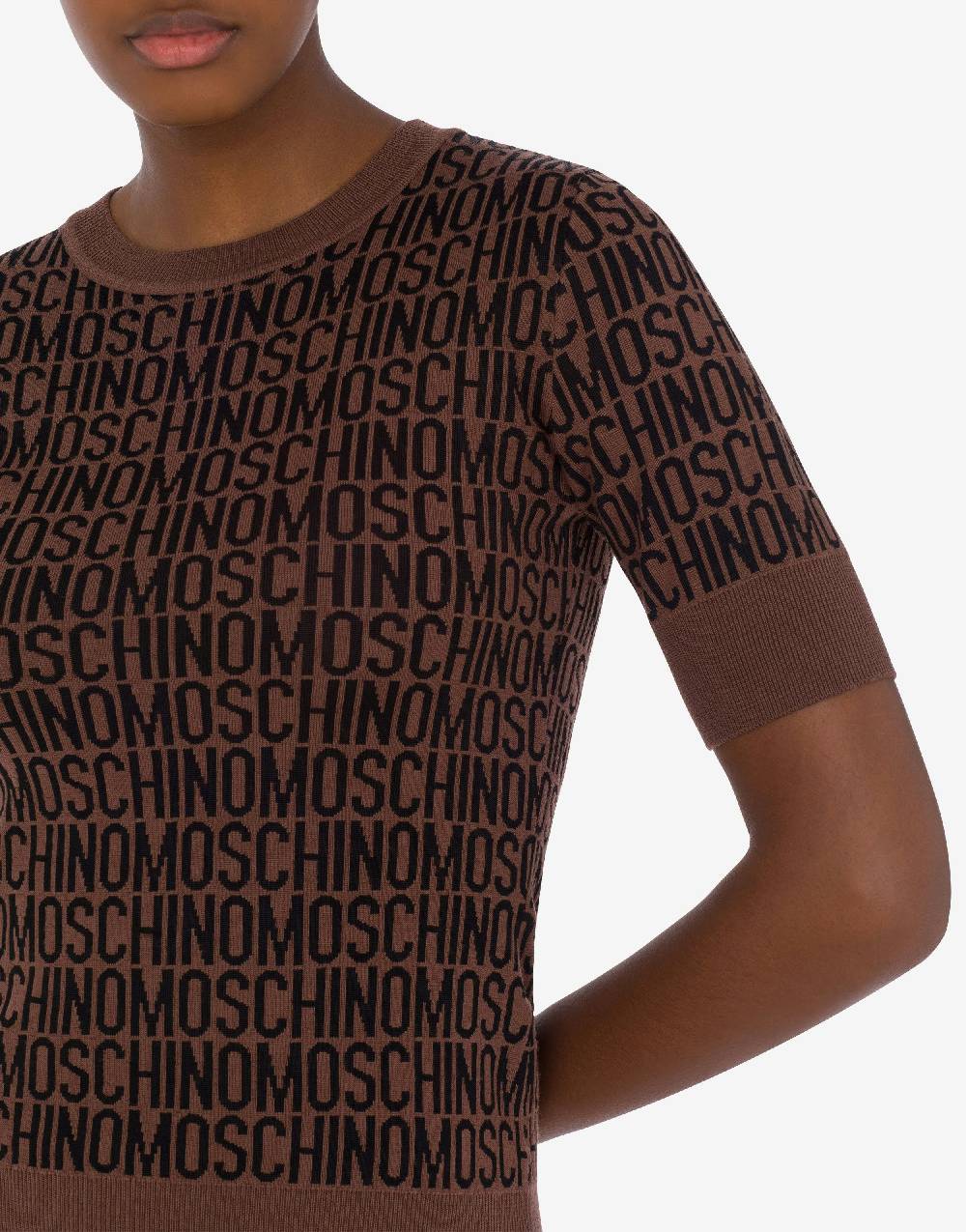 Love Moschino Top in lana Allover Logo Italia