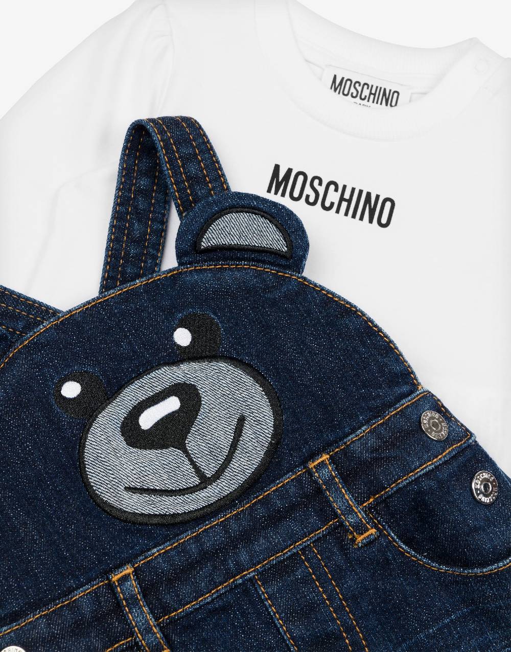 Love Moschino Completo t-shirt e gonna salopette Moschino Teddy Bear Consegna Veloce