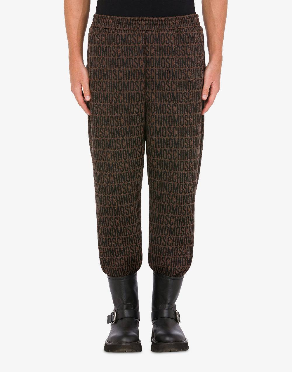 Love Moschino Jogging in felpa jacquard Allover Logo Prezzo Ridotto