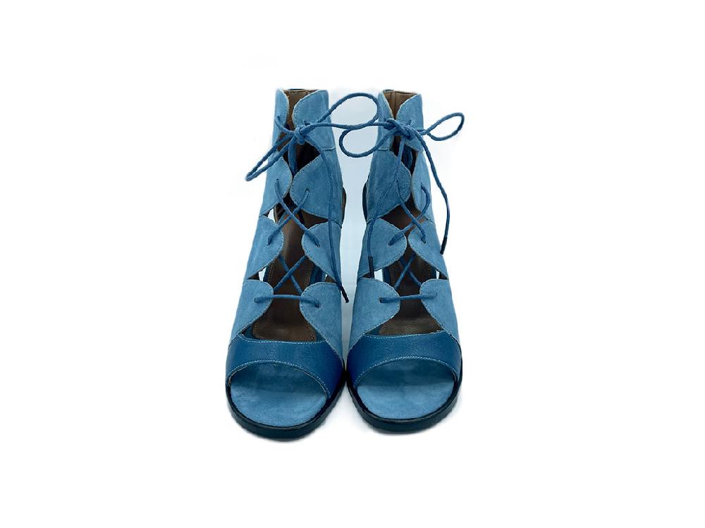 Rose'S Roses Petra Blu In Linea