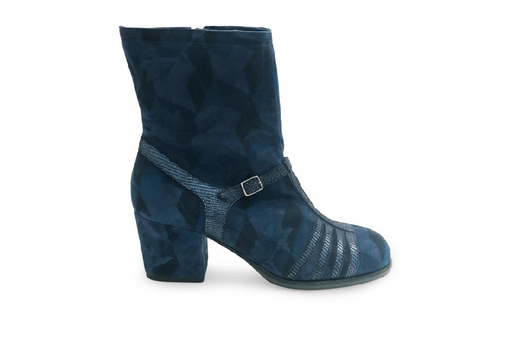 Rose'S Roses Joselyne Suede Flower Sconto