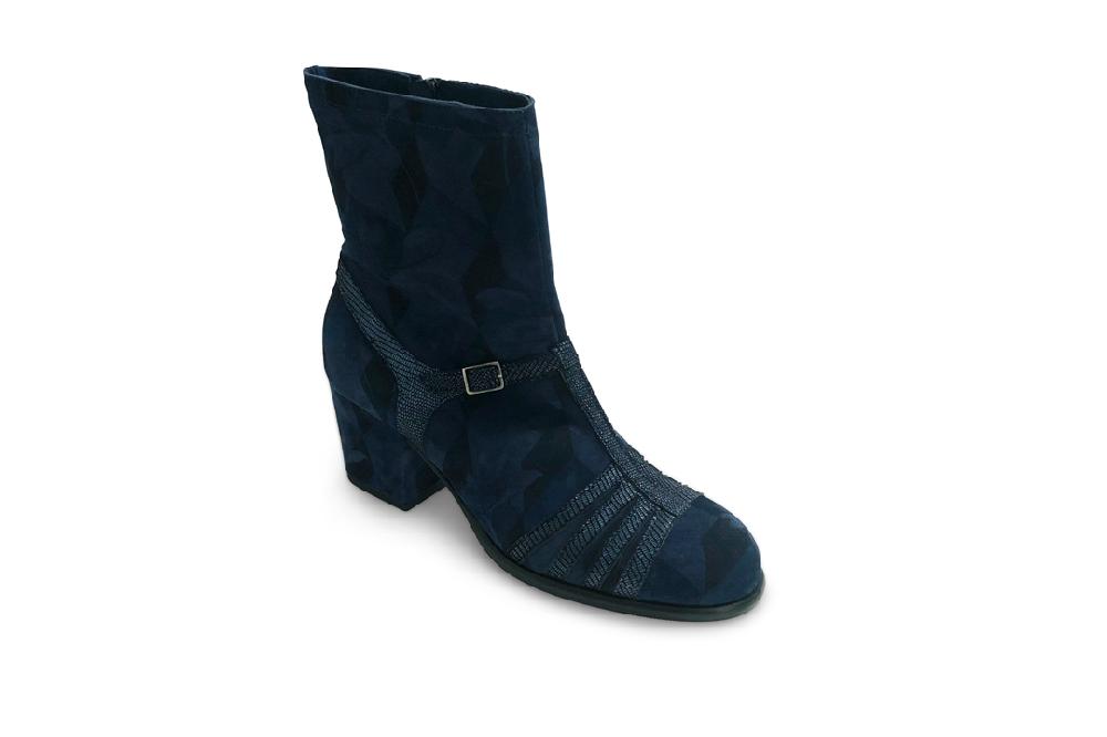 Rose'S Roses Joselyne Suede Flower Sconto