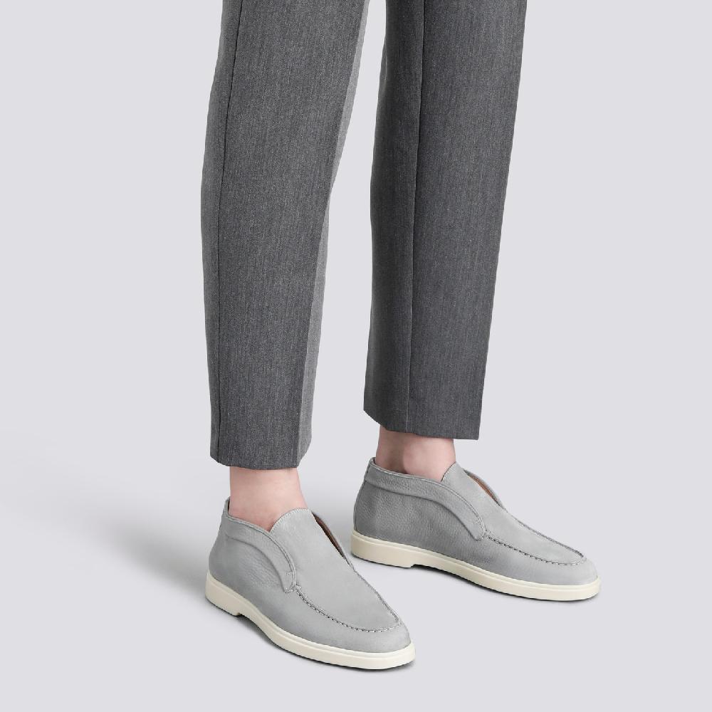 Santoni Stivaletto desert da donna in nabuk grigio Novità