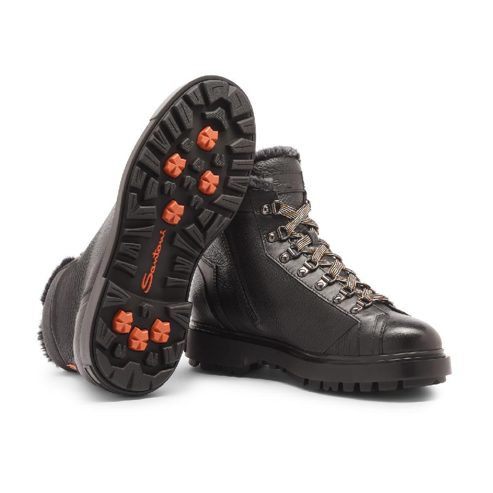 Santoni Scarponcino da montagna da uomo in pelle bottalata nera con pelliccia Acquista Ora