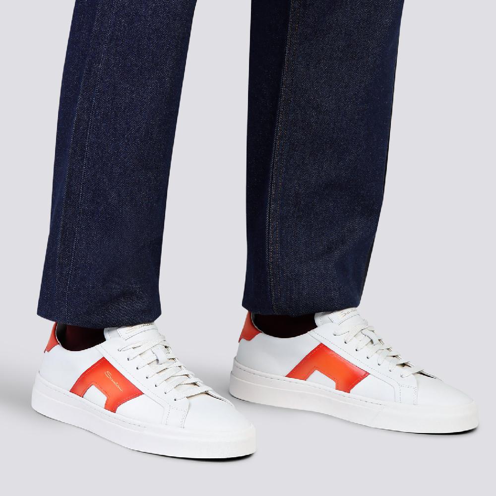 Santoni Double buckle sneaker da uomo in pelle bianca e arancione Saldi Di Fabbrica
