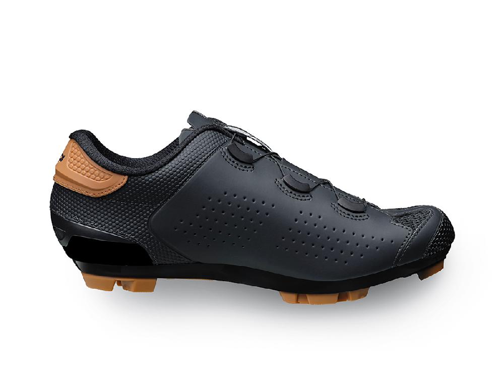 Sidi MTB DUST - black - black / Regular / 38 Qualità Garantita