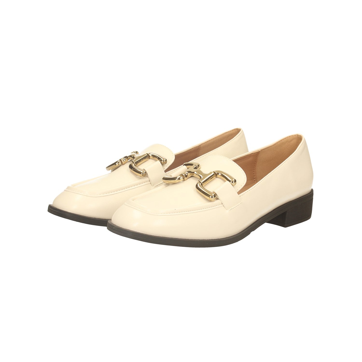 Tata Italia Mocassini neri con fibbia dorata. Tacco alto 3cm Moda
