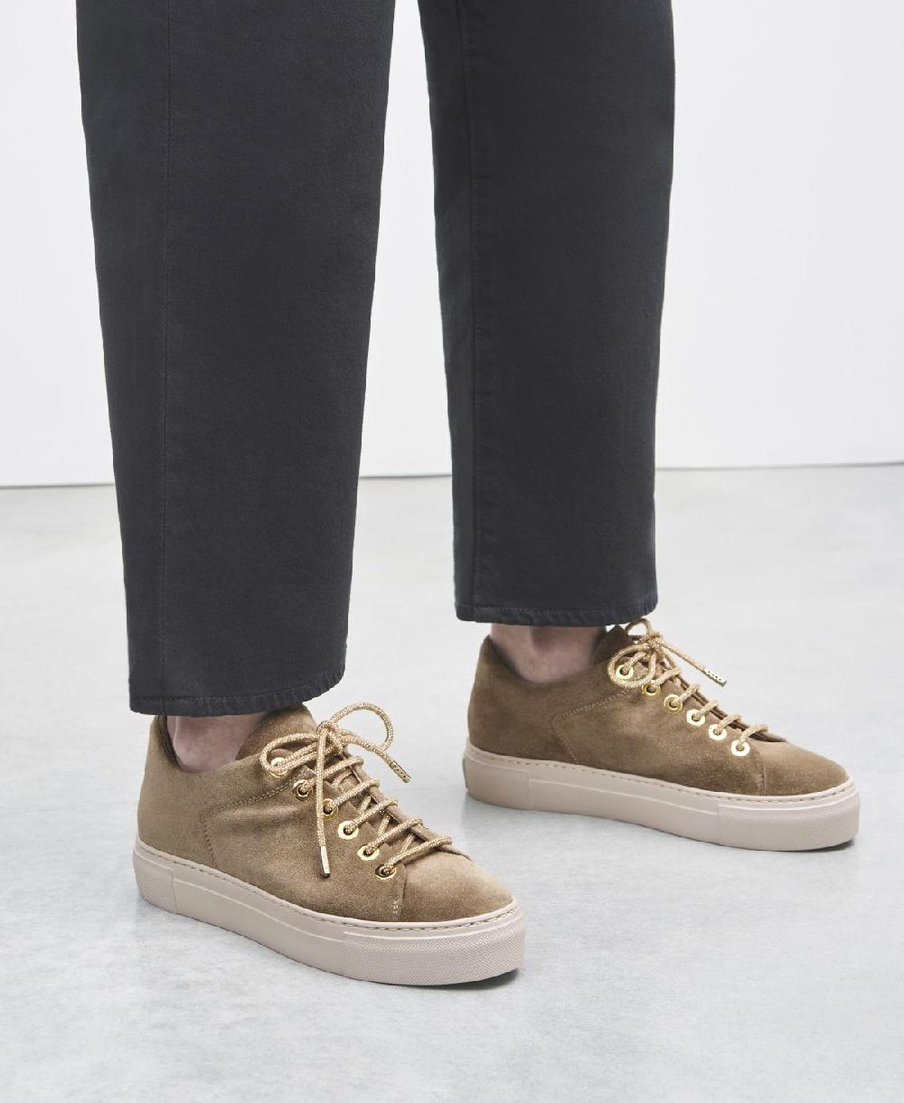 Agl Sneaker in velour Tortora Crystal Fino Al -60%