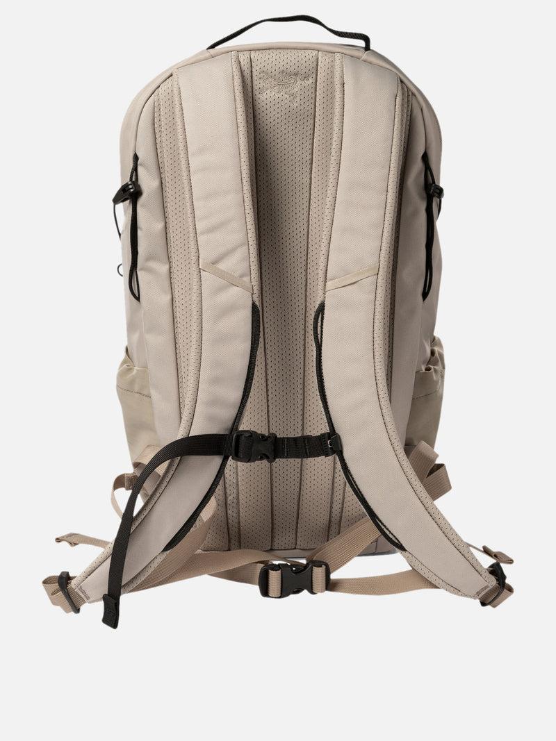 Vietti Arc'teryx Zaino "Mantis 16" 50% di sconto con spedizione gratuita