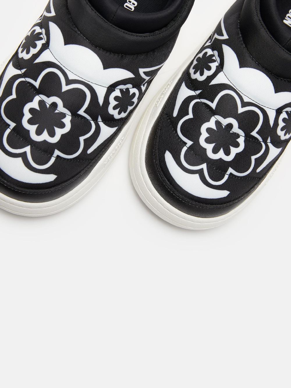 ﻿Moon Boot PARK SOFT NERO CON MOTIVO FLOREALE Moda