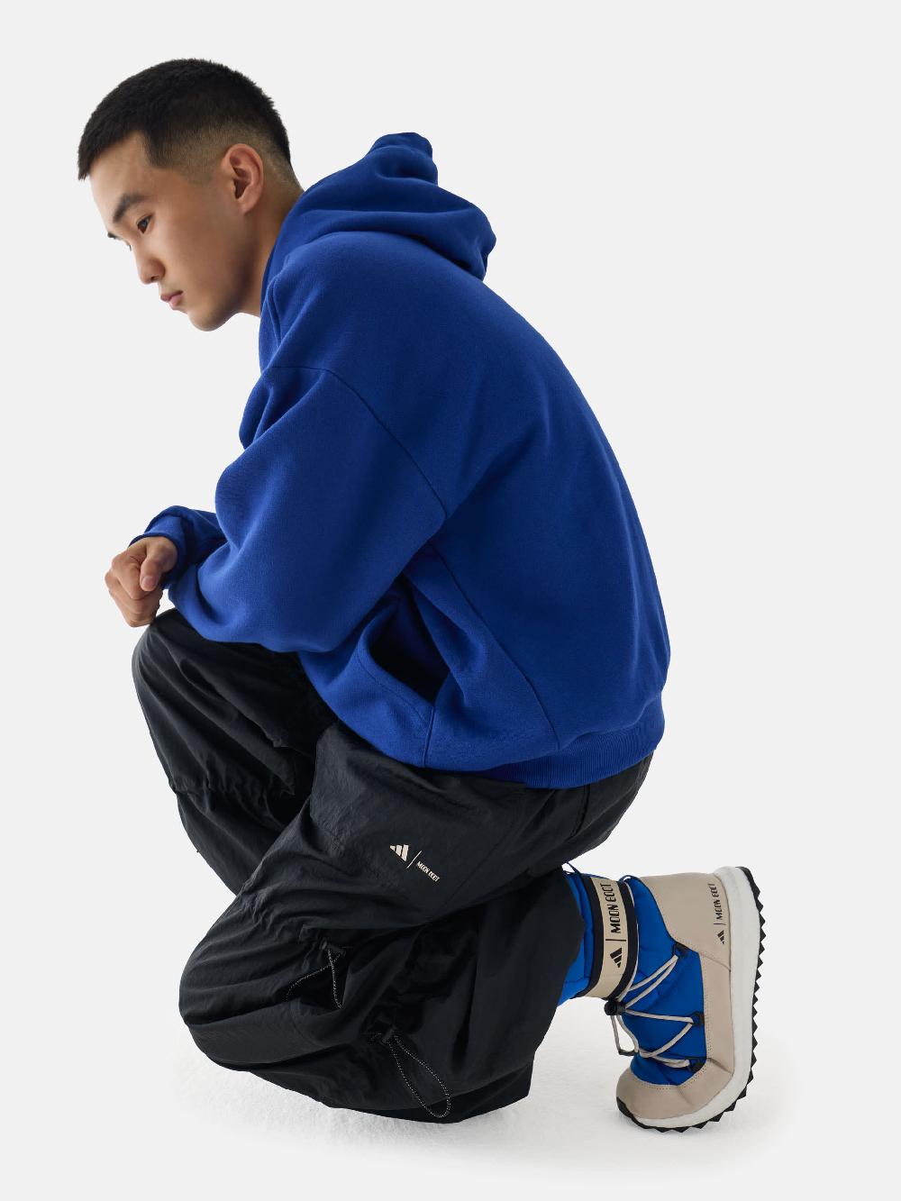 Moon Boot Felpa blu con cappuccio adidas x Moon Boot Acquista Ora